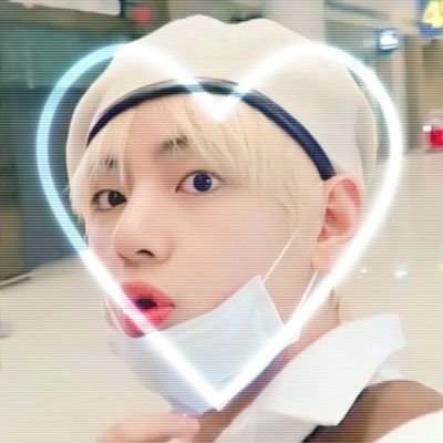 ☆ eres esperanza soy esperanza soy J-hope ☆ ✨eres parte de mi historia memoria y paisaje gracias✨-kim taehyung-