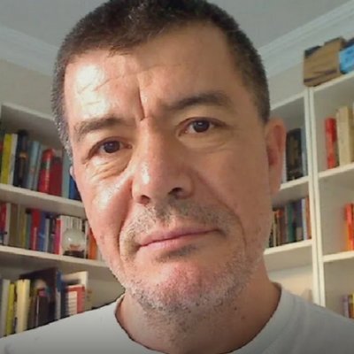 akirabergman's profile picture. Güç düzeninin birinci önceliği ezileni bölüp birbirine düşürmektir. Bu düzen insanın güdülebilme içgüdüsünün üzerine kuruludur.