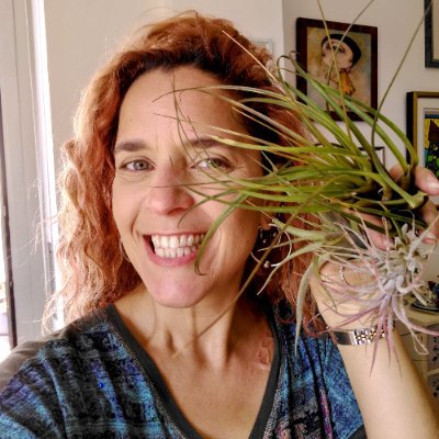 Helping multipotentialites create a #natureinspired, conscious life with plant friends and #plantintelligence. Former @Microsoft @RealNetworks. Lives @Damanhur