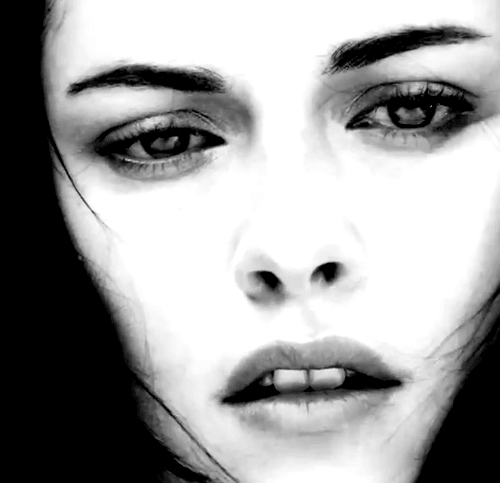 hey! i'm Nessie or Monster of lake Ness ! i love Kris and Miles ! ♥