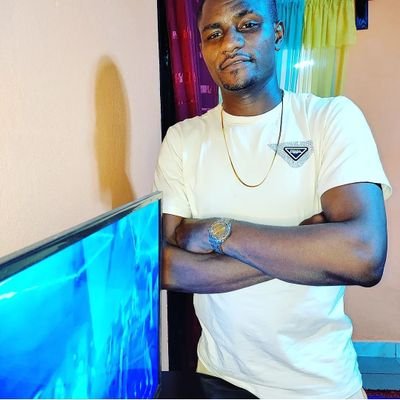 MoseKamdoum2's profile picture. personne passionnée des relations extérieures et intérieures de son pays. Je suis homme politique du #237🇨🇲🇨🇲🇨🇲