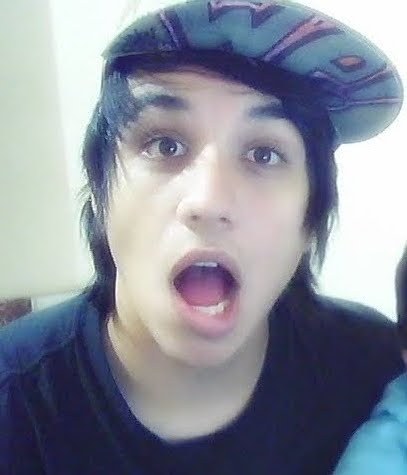 TeeuGuuri's profile picture. #Feio , #Chato , #Flamengo , #Praia , #DEUS , #17years . I Love You @jujupanicat . ♥