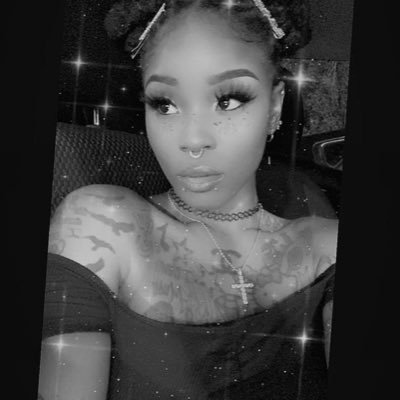 Cute girl 👧🏾 queen of content seller 💋 creamie 💦 Ass lover 🍆personal pix and naughty videos 💴 💴Ask for cashapp 🏷 💴 Call for Hook up👅