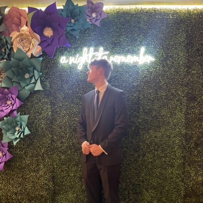 GarrettLeaver10's profile picture. 