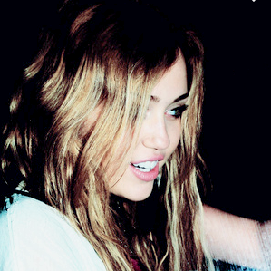 CyrusMelody's profile picture. Miley is the liberty to my walk. *le smile* co owner cindy :)