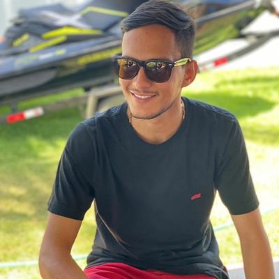 Antonioluz1810's profile picture. 