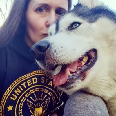 kay_el_eff's profile picture. your friendly neighborhood nerdy, sarcastic, rock&roll, artsy, geek chick
▶️  YouTube - kay_el_eff  &  Kay Vilke