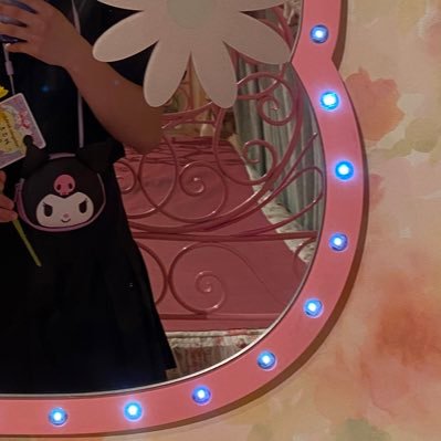 ll_mimoe's profile picture. クロミちゃん と もえかちゃんがいれば世界１幸せ🎀