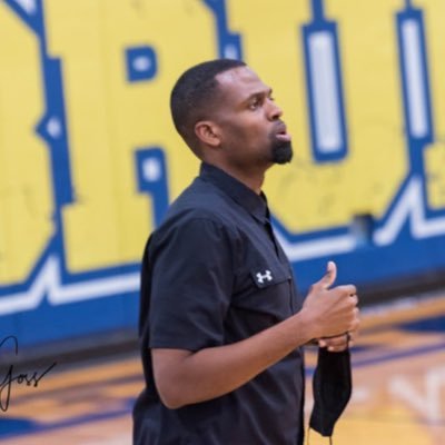 Follower of Jesus. Husband. Father. Son. Brother. Teacher. NO Pelicans fan. Head Boys Basketball Coach at Richland High School. Host of In The Sand Podcast.