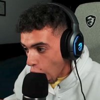 Manu OOC (@gxldepaulinhooc) 's Twitter Profile