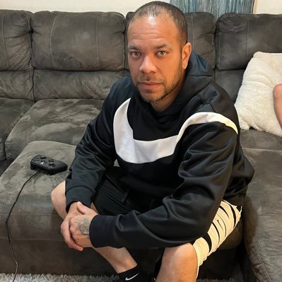 bobby_derry's profile picture. Work hard play hard