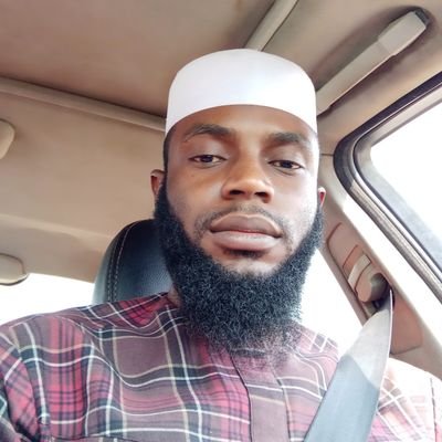 Muslim💫Zoologist💫Unilorin Alumnus💫Love connecting with New people🤝 

Together we heal the world with #seedbasenutrition🥂