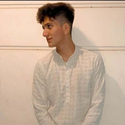 _Saqastic_'s profile picture. Arundhati Roy’s Lost Descendant