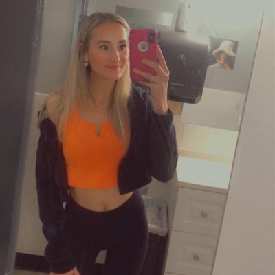 b happpppyyy 🌻