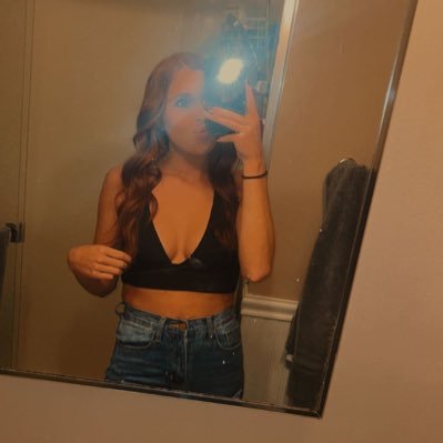 mmmegan20's profile picture. Rest In Peace tio💙🇵🇦