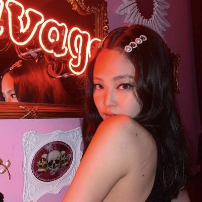 lalalisz_'s profile picture. BP PAVED THEIR OWN WAY. 💄