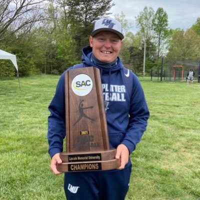 Assistant Softball Coach at Lincoln Memorial University-ONU Alum 🏈🐻⬇️ ⚾️WhiteSox