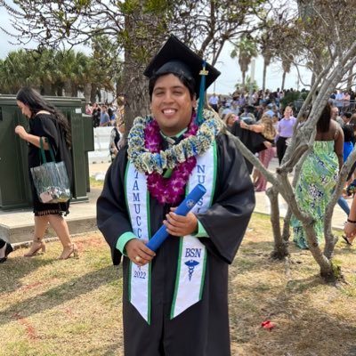 Trust no one. “Do not pray for an easy life, pray for the strength to endure a difficult one”.- Bruce Lee. Tamucc Alumni 👨‍🎓 BSN, RN 👨‍⚕️Rolinda ❤️