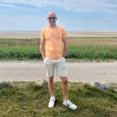 Leraar op Pro de Schakel | techniek | docent Mediawijsheid | voorheen het Waterland en de Beekvliet | schrijft columns voor PrimaOnderwijs |