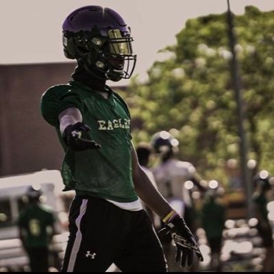 🏈class of 2023• 4.1 gpa• FS/CB• Ben L. Smith Xavierstafford21@gmail.com