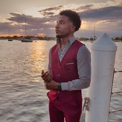 ★Jared Hunter★ Work Hard, Play Harder - $elfMade - STU 🐾🏈 Miami📍 || Chicago