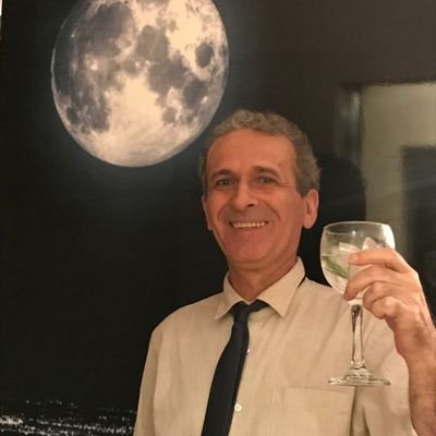 GenilPavan's profile picture. Quem vive sabe, quem convive sabe um pouco. Quem não vive, nem convive, muito fala sem saber.