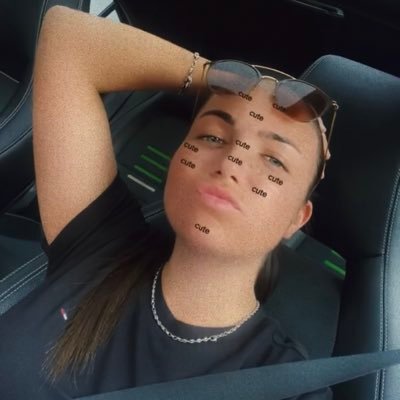 meline_barone's profile picture. 