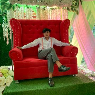 astringent_5's profile picture. 