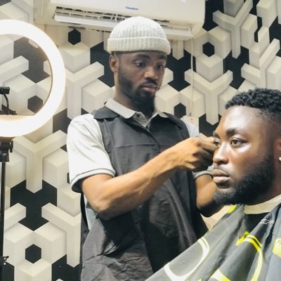 AbdulKutz's profile picture. @SpursOfficial. #COYS 🐓. †♛✪ DARE! DREAM!! DO!!!... Weak People Revenge. Strong People Forgive. Intelligent People Ignore.