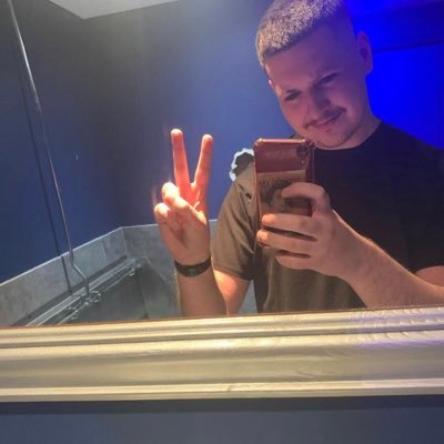 olivermorris_19's profile picture. Cardiff ruining my weekend since 07