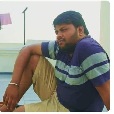 Komali82's profile picture. 