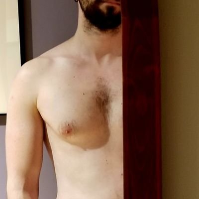 Bearded Lebanese boy who loves to serve men and empty their balls.

https://t.co/TpaZP0R9kt
|| 
https://t.co/RFTdTxHo6B