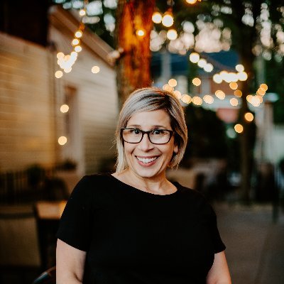 TraceyWCirino's profile picture. Author, Transformative coach, and spiritual guide blending ancient wisdom with modern strategies to help entrepreneurs unlock their full potential and thrive!