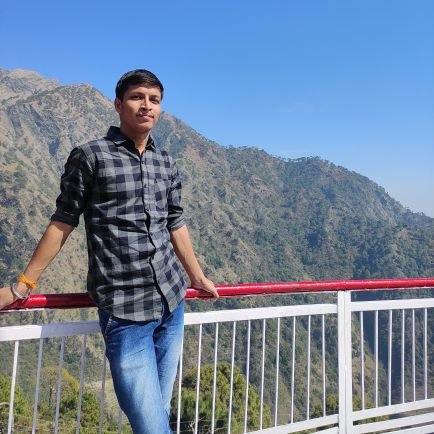 RitinTiwari's profile picture. An aspiring trailblazer