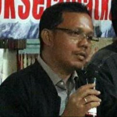 LutfiNasution5's profile picture. Bergerak Bersama Untuk Indonesia Bersatu Yang Berkemakmuran dan Berkeadilan Bagi Segenap Tumpah Darah Indonesia 🔥✊💙💚🇮🇩