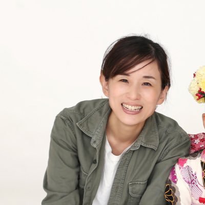 40代調剤事務10年→Web制作会社→業務委託/小さな山村暮らし(無印行くのに車で2時間半!)/4児(3男1女)のお母さん/WEB制作