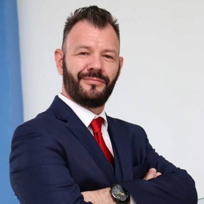 Robermdzm's profile picture. 