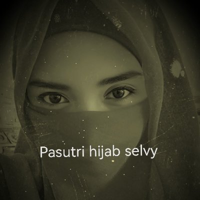 Pasutri Hijab Selvy