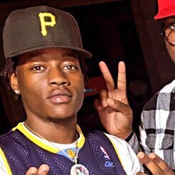 ATM MEMBER🏧
TML FOR HAIRCUTS $15-$20
I SHOOT MUSIC VIDEOS🎥🎙
LLJugg💙 LLKitty💙
