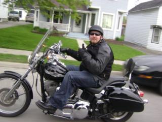 oakaux's profile picture. Come on riding weather..