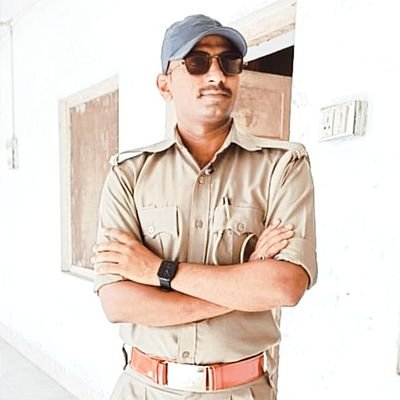 उत्तर प्रदेश पुलिस आपकी सेवा में सदैव तत्पर।