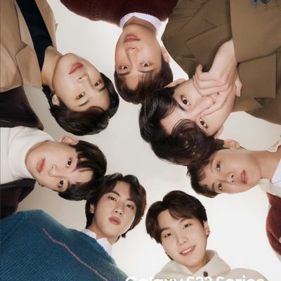 BTS  fan account  투표용 계정🙆‍♀️
딱 하나 방탄소년단 BTS를 위해서 시작했어요. 툽,스밍하고 방탄소년단 손잡고 달리는 아미만 사랑합니다. 💜💜only OT7