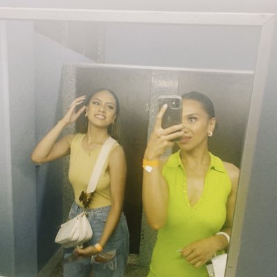 debnaulu's profile picture. 🇹🇴 // twitter is confusing 🥴