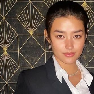 LizquenWalana's profile picture. poblacion girl
walwal