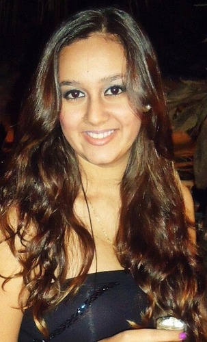 19 anos, Graduanda em Ciências da Informação e da Documentação pela Universidade de São Paulo - FFCLRP, Objetivista&Sonhadora! ;)