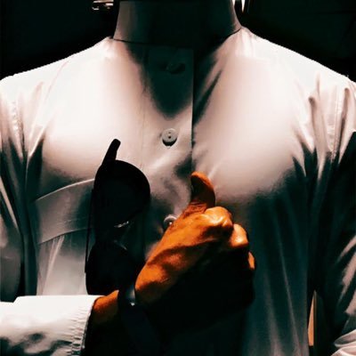 محب لكل ماهو جميل. ان لم تسعد لاتضر كن عابر. بود وسلام. كسحابة تمطر الخير وترحل 🕊🌹