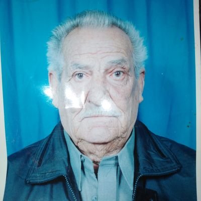 Sono Ali Antonio Napoleon Broschi, vengo dalla Libia, origini italiane, della famiglia Bruschi, figlio di Antonio Napoleon, cerco le mie cugine e zie, vi prego