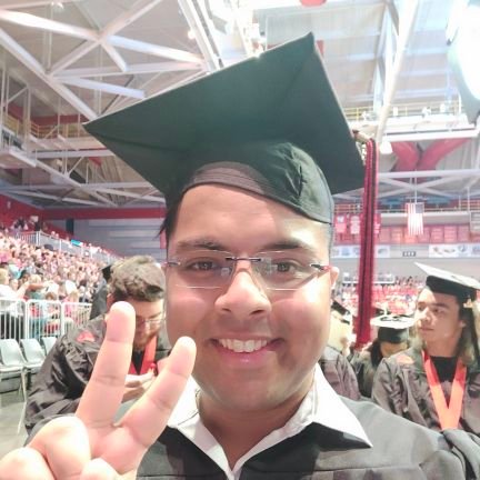 A SEMO Cybersecurity and Computer Science grad from India. Aiming to be a Developer and live larger in USA.