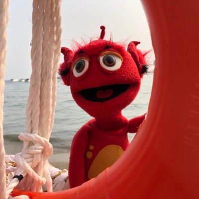 Andre_thealien's profile picture. Hello folks! New to Twitter and to Earth! Crash landed a few years ago and decided to stay. Took over Bobby Knauff’s Twitter account since he wasn’t using it!