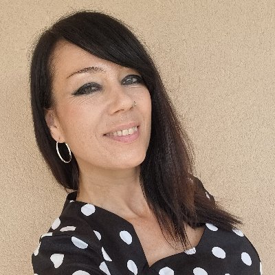 Best Swiss Performer 2025 🏆🥇Ex-secrétaire parlementaire qui partage ses aventures en 🎥 #milf #libertine #nsfw #hotwife 🔞 D-F-E🇨🇭 🇫🇷